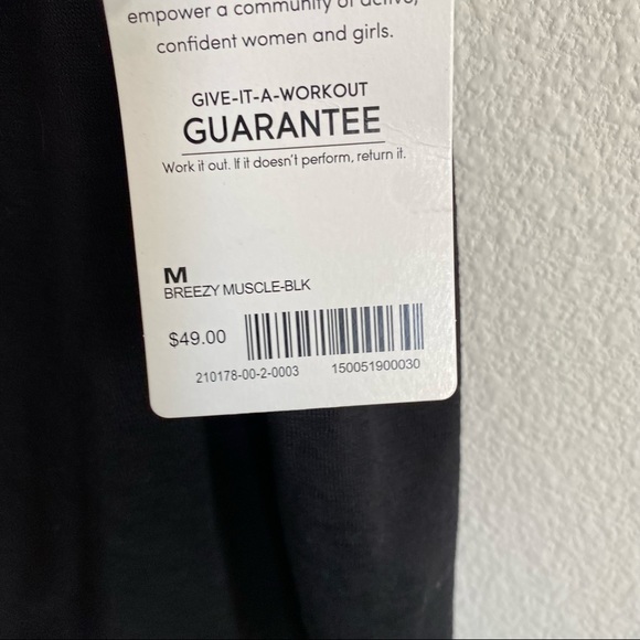 NWT Athleta Breezy Muscle in Black - Medium - Picture 4 of 9